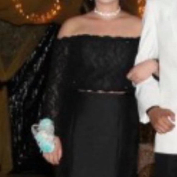 Need money for a new prom dress - Picture 2 of 3